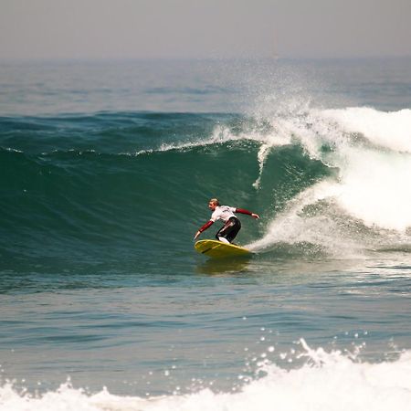 Surfivor Surf Camp Hotel Esmoriz Kültér fotó