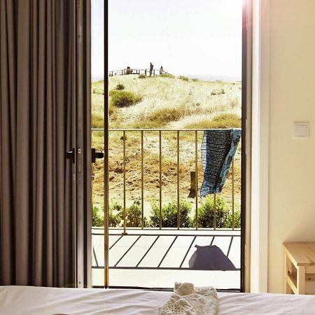 Surfivor Surf Camp Hotel Esmoriz Kültér fotó
